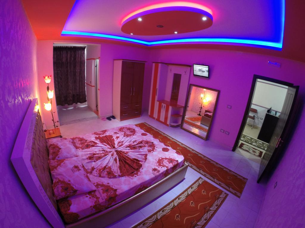 Hotel Buza New Shtoj Ngoại thất bức ảnh