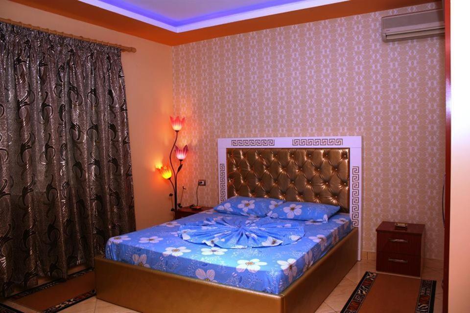 Hotel Buza New Shtoj Ngoại thất bức ảnh